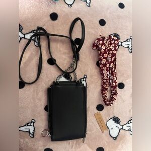 🔴⭐️ Black crossbody phone holder